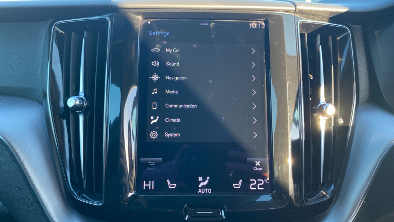 Volvo Xc60 2.0 B4D Momentum 5dr Geartronic Diesel Estate